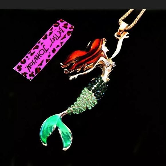 Betsey Johnson Mermaid Pendant Sweater Necklace - Picture 5 of 9